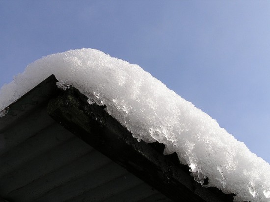 Снег крыши