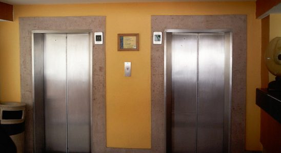 Плата за лифт