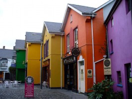 Цветные дома