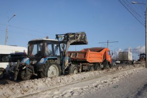 В ночь с 1 на 2 декабря на дорогах Ульяновска работало 49 единиц спецтехники