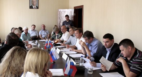 Совещание комитета по ЖКХ и энергетике областного парламента