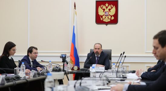 Минстрой России провел промежуточную оценку прохождения отопительного сезона в регионах России