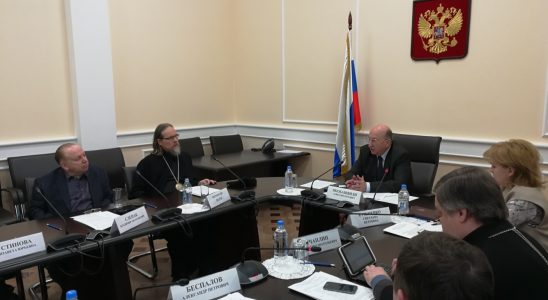 Рабочая группа по разработке профстандартов для сфера реставрации будет создана в Общественном совете при Минстрое России